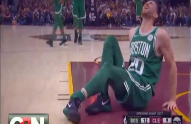 Figura del Boston Celtics sufrió escalofriante lesión