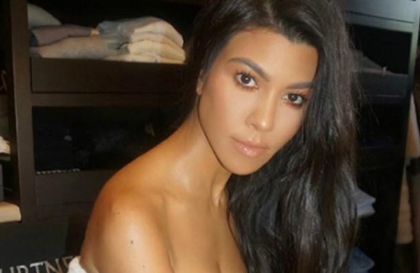 Kourtney Kardashian se desnudó en Instagram y enloqueció a sus seguidores